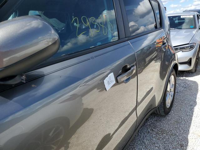 Photo 9 from auction – 2018 KIA SOUL with VIN KNDJN2A26J7520973