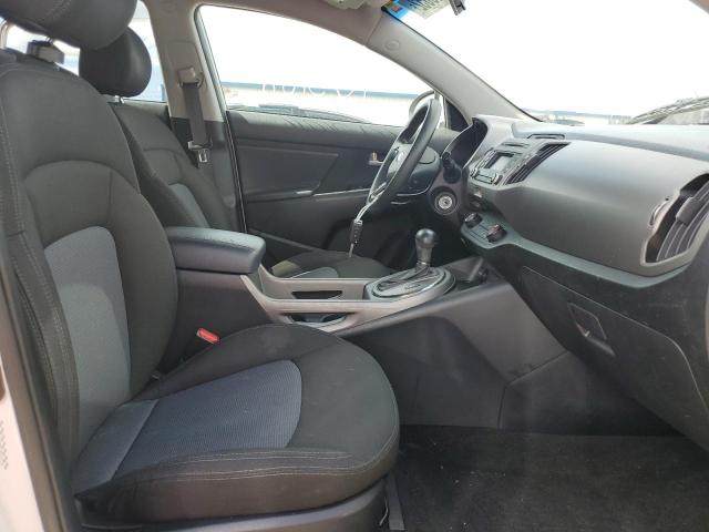 Photo 5 from auction – 2016 KIA SPORTAGE L with VIN KNDPBCAC8G7844372
