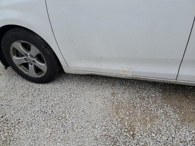 Photo 9 from auction – 2015 TOYOTA SIENNA LE with VIN 5TDKK3DC6FS690271
