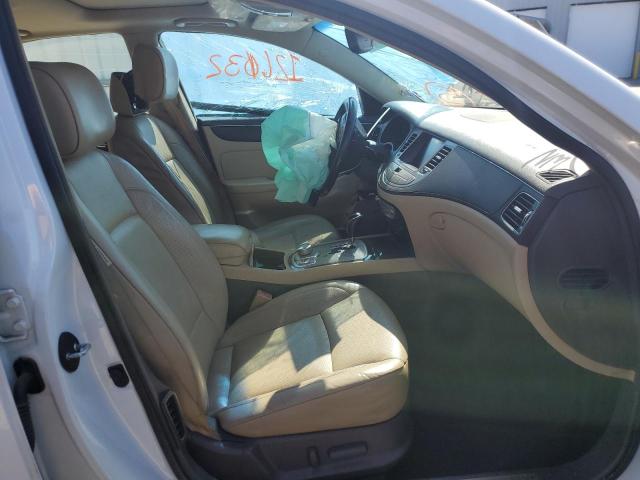 Photo 5 from auction – 2009 HYUNDAI GENESIS 4. with VIN KMHGC46F19U044132