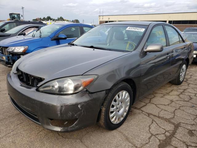 Photo 2 from auction – 2005 TOYOTA CAMRY LE with VIN 4T1BF30K25U618331