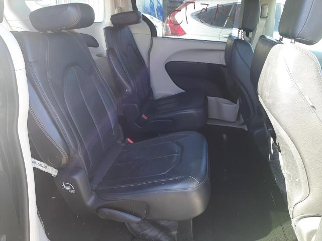Photo 6 from auction – 2018 CHRYSLER PACIFICA T with VIN 2C4RC1BG4JR211580
