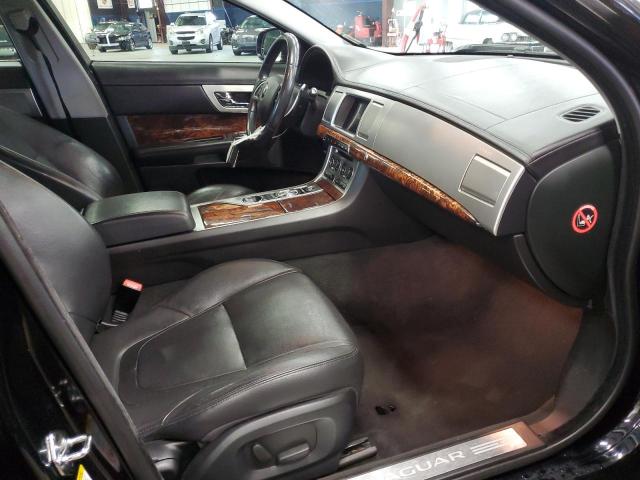 Photo 5 from auction – 2015 JAGUAR XF 2.0T PR with VIN SAJWA0FS9FPU48092