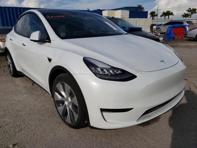 TESLA MODEL Y 2020 with VIN 5YJYGDEE7LF049857 - Photo from auction