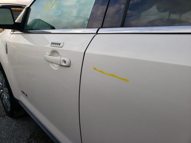 Photo 9 from auction – 2008 LINCOLN MKX with VIN 2LMDU68C88BJ09789