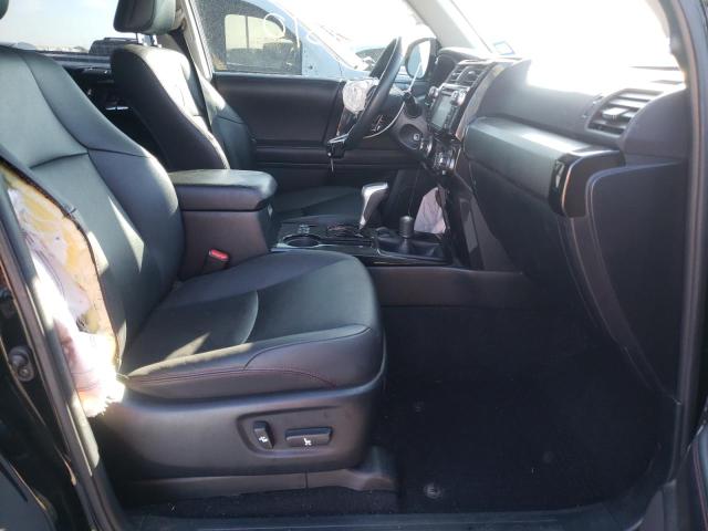 Photo 5 from auction – 2019 TOYOTA 4RUNNER SR with VIN JTEBU5JR9K5727985