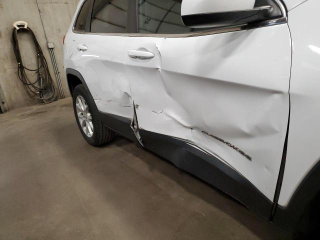 Photo 9 from auction – 2015 JEEP CHEROKEE L with VIN 1C4PJLCB0FW612375