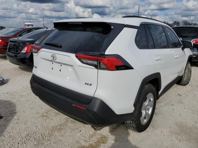 Photo 4 from auction – 2021 TOYOTA RAV4 XLE with VIN 2T3W1RFV4MC138254