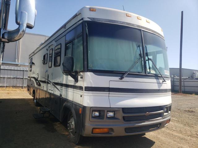 Photo 1 from auction – 2000 FORD MOTORHOME with VIN 1FCNF53SXY0A00825