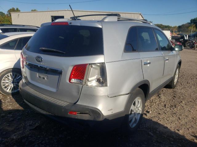 Photo 4 from auction – 2013 KIA SORENTO LX with VIN 5XYKT4A64DG413114