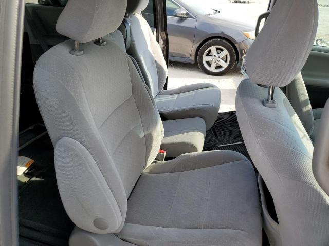 Photo 6 from auction – 2015 TOYOTA SIENNA LE with VIN 5TDKK3DC4FS566483