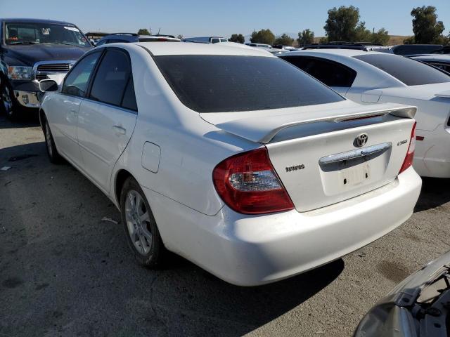 Photo 3 from auction – 2004 TOYOTA CAMRY LE with VIN JTDBE30K040251524
