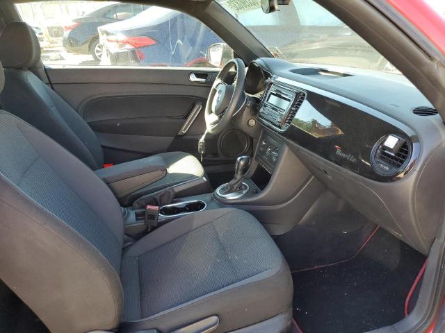 Photo 5 from auction – 2014 VOLKSWAGEN BEETLE with VIN 3VWF17AT0EM643068
