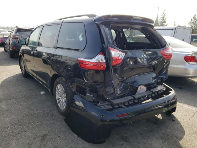 Photo 3 from auction – 2015 TOYOTA SIENNA XLE with VIN 5TDYK3DC3FS685149