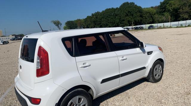Photo 4 from auction – 2013 KIA SOUL with VIN KNDJT2A53D7755268