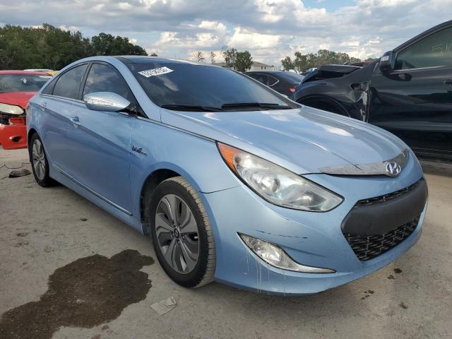 HYUNDAI SONATA HYB 2015 with VIN KMHEC4A43FA136109 - Photo from auction