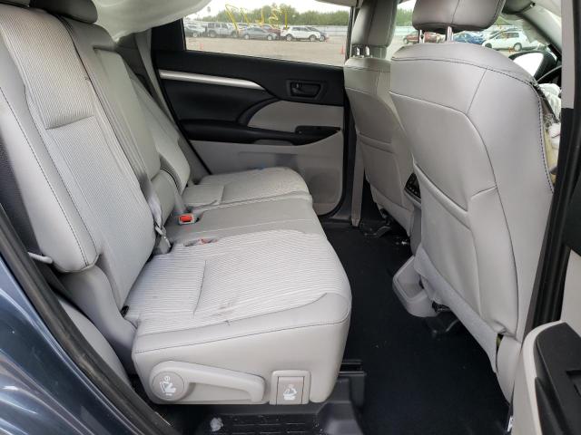 Photo 6 from auction – 2019 TOYOTA HIGHLANDER with VIN 5TDZZRFH0KS289797