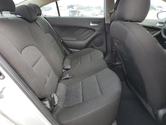 Photo 6 from auction – 2018 KIA FORTE LX with VIN 3KPFK4A79JE248733