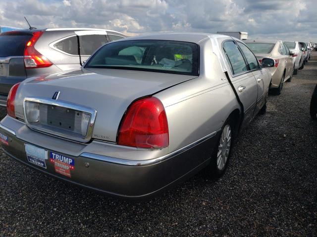 Photo 4 from auction – 2004 LINCOLN TOWN CAR E with VIN 1LNHM81W24Y640786
