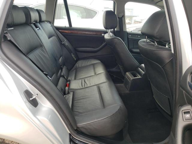 Photo 6 from auction – 2004 BMW 325 XIT with VIN WBAEP33404PF04238