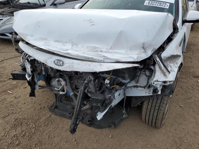 Photo 9 from auction – 2016 KIA OPTIMA LX with VIN 5XXGT4L36GG068492