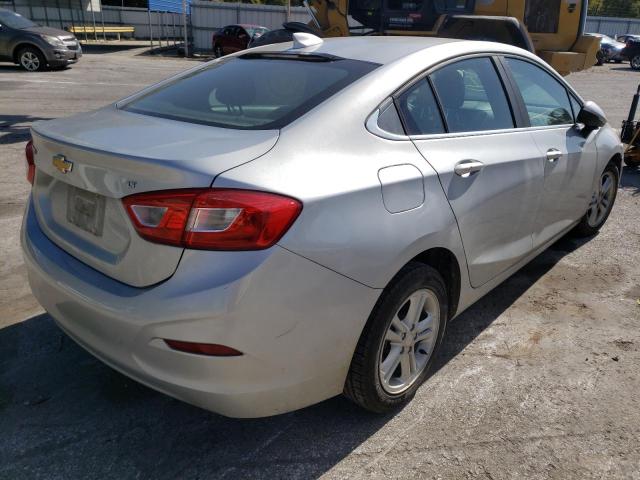 Photo 4 from auction – 2017 CHEVROLET CRUZE LT with VIN 1G1BE5SM3H7192520