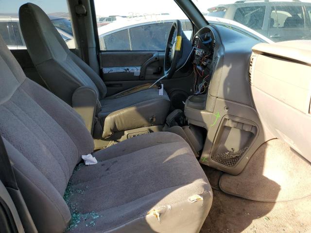 Photo 5 from auction – 2001 CHEVROLET ASTRO with VIN 1GNDM19W81B152477