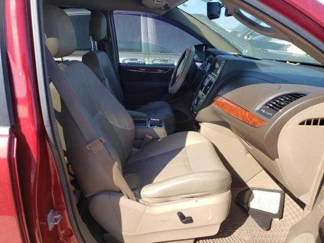 Photo 5 from auction – 2014 CHRYSLER TOWN & COU with VIN 2C4RC1CG0ER346530