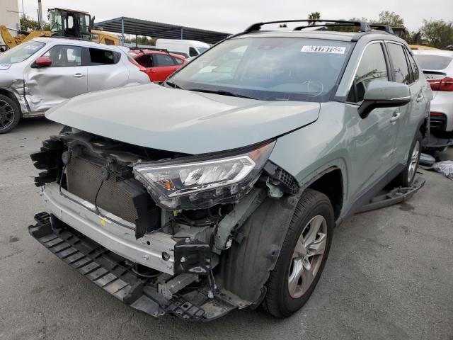 Photo 2 from auction – 2019 TOYOTA RAV4 XLE with VIN JTMW1RFV2KD008160