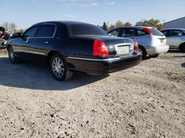 Photo 3 from auction – 2011 LINCOLN TOWN CAR S with VIN 2LNBL8CV6BX753585