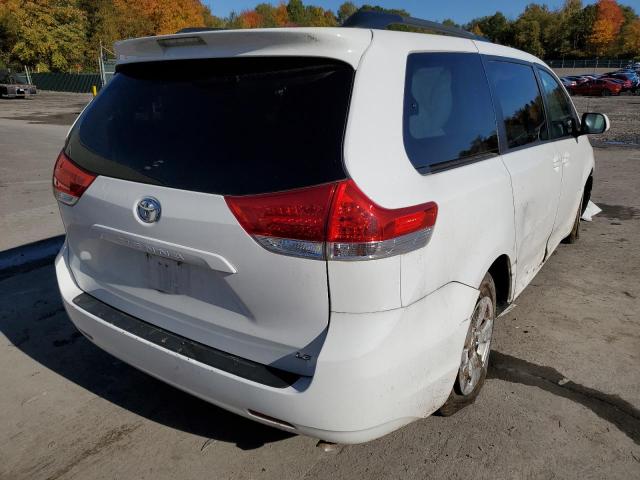 Photo 4 from auction – 2013 TOYOTA SIENNA LE with VIN 5TDKK3DC3DS384318