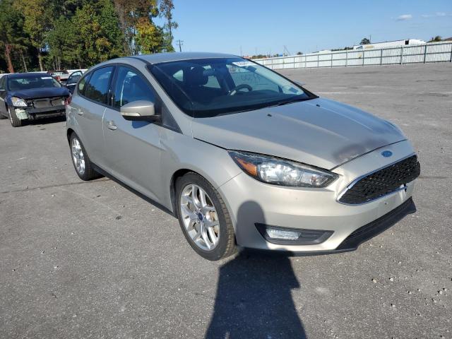 FORD FOCUS SE 2015 with VIN 1FADP3K22FL327347 - Photo from auction