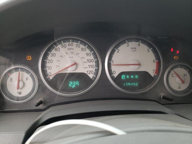 Photo 8 from auction – 2010 DODGE GRAND CARA with VIN 2D4RN5D17AR233229