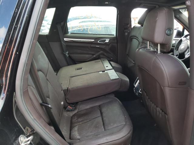 Photo 6 from auction – 2011 PORSCHE CAYENNE S with VIN WP1AB2A23BLA52605