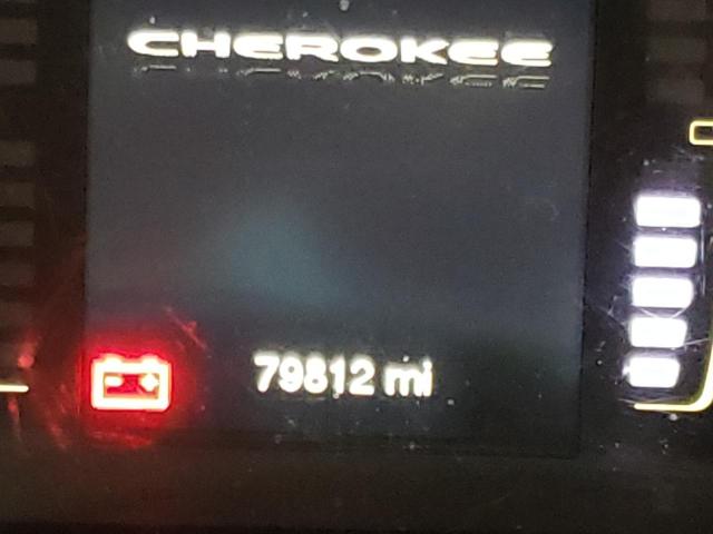 Photo 8 from auction – 2017 JEEP CHEROKEE L with VIN 1C4PJMCBXHW543235