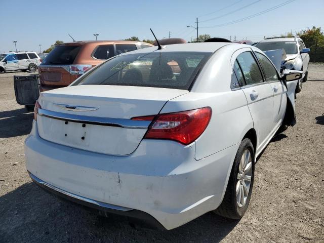 Photo 4 from auction – 2014 CHRYSLER 200 TOURIN with VIN 1C3CCBBB2EN150866