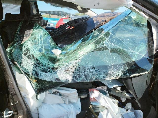Photo 5 from auction – 2016 NISSAN VERSA NOTE with VIN 3N1CE2CP7GL404450