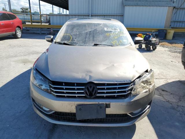 Photo 9 from auction – 2015 VOLKSWAGEN PASSAT SEL with VIN 1VWCS7A30FC023002