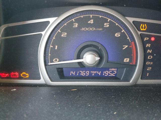 Photo 8 from auction – 2010 HONDA CIVIC EX with VIN 19XFA1F82AE011939