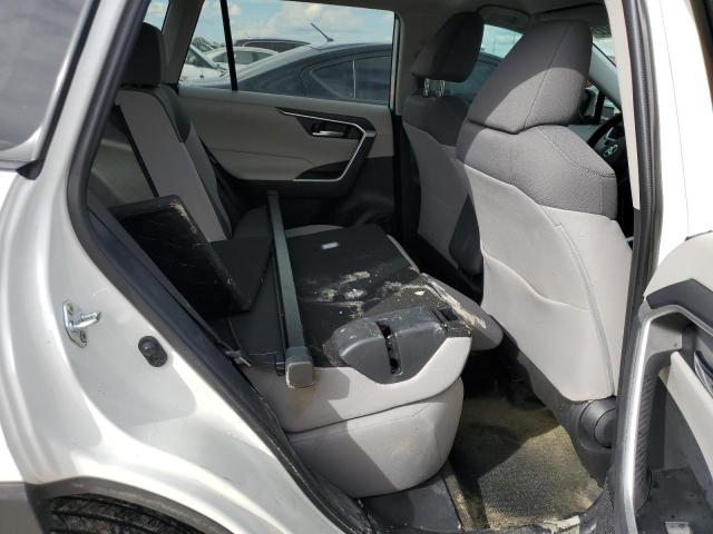 Photo 6 from auction – 2021 TOYOTA RAV4 XLE with VIN 2T3W1RFV4MC138254