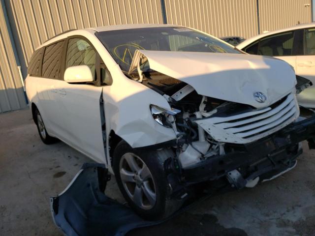Photo 1 from auction – 2015 TOYOTA SIENNA LE with VIN 5TDKK3DC3FS633901