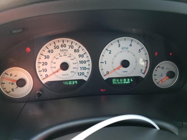Photo 8 from auction – 2006 CHRYSLER TOWN & COU with VIN 2A4GP54L26R759754