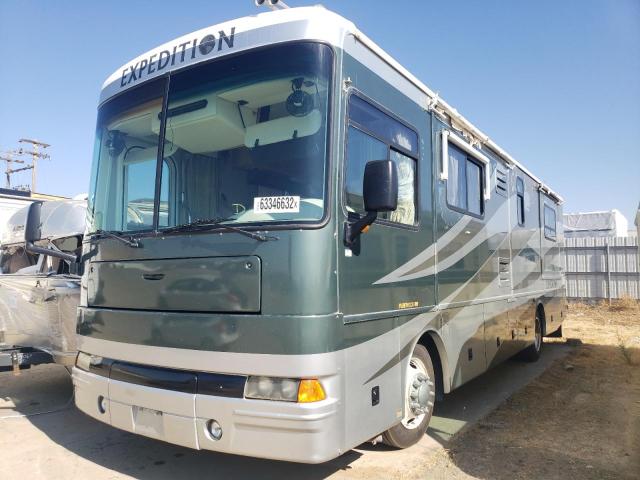 Photo 2 from auction – 2003 EXPD TRVL TRLR with VIN 4UZAAHBV13CM09177