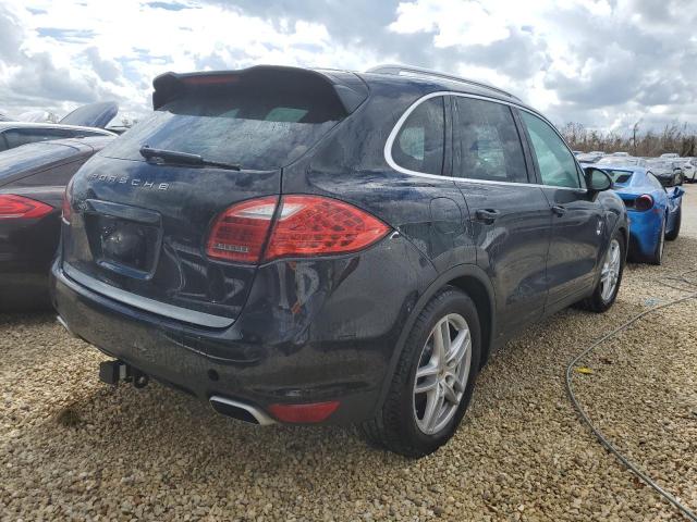 Photo 4 from auction – 2011 PORSCHE CAYENNE S with VIN WP1AB2A23BLA52605
