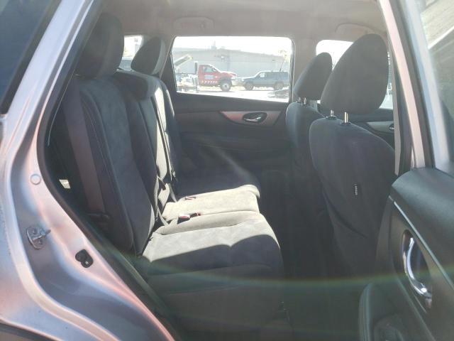 Photo 6 from auction – 2016 NISSAN ROGUE S with VIN KNMAT2MV0GP689939