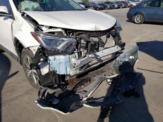 Photo 9 from auction – 2018 TOYOTA RAV4 ADVEN with VIN 2T3WFREV1JW514017
