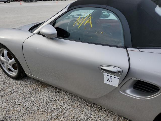 Photo 9 from auction – 1998 PORSCHE BOXSTER with VIN WP0CA2986WU624028