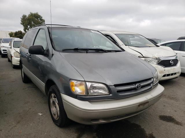 Photo 1 from auction – 2000 TOYOTA SIENNA LE with VIN 4T3ZF13C6YU261917