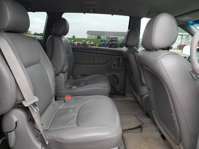 Photo 6 from auction – 2006 TOYOTA SIENNA XLE with VIN 5TDBA22C46S067778