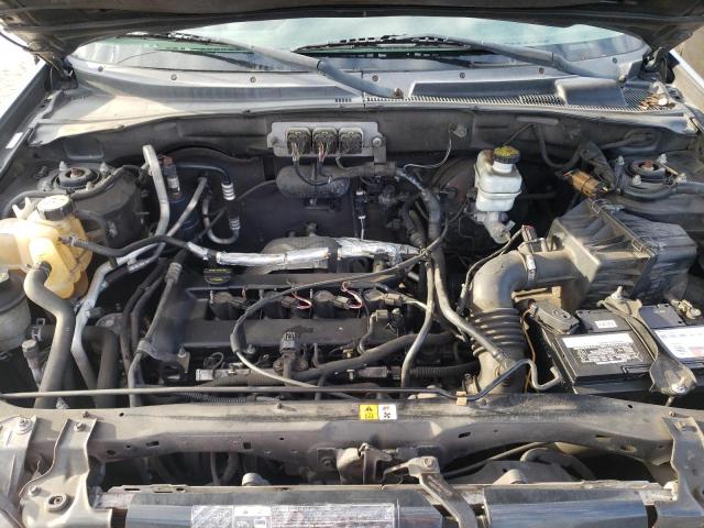 Photo 12 from auction – 2007 FORD ESCAPE XLS with VIN 1FMYU02Z67KA76903